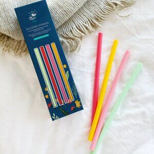 Chic & Tonic Reusable Silicone Straws | Colorful 4-Piece Set with Case